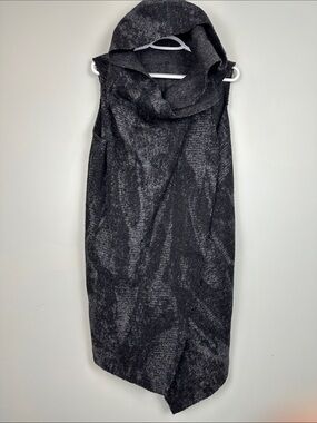 Stella Carakasi alpaca wool Peru vest hooded boho Lagenlook